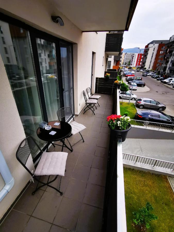 Teo Apartment Брашов Екстер'єр фото
